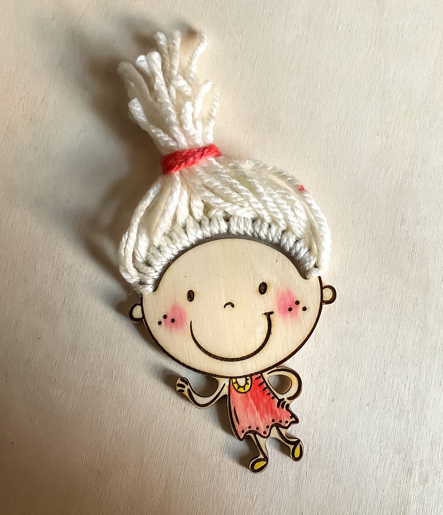 Laser cut figures of kids for adding yarn hair, DIY children faces craft for glowforge